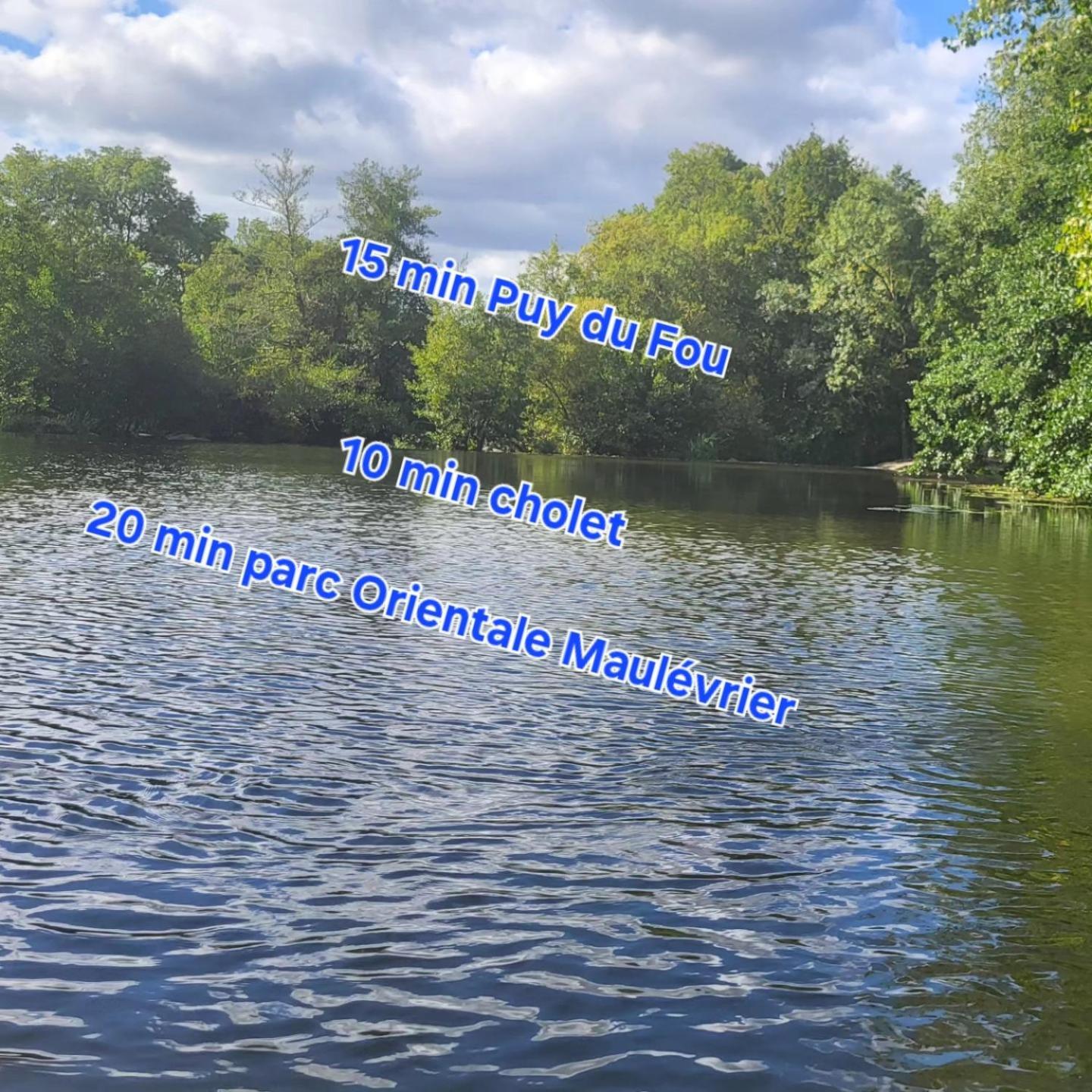Chez Nirina Proche Puys Dufou Villa Mortagne-sur-Sevre Buitenkant foto