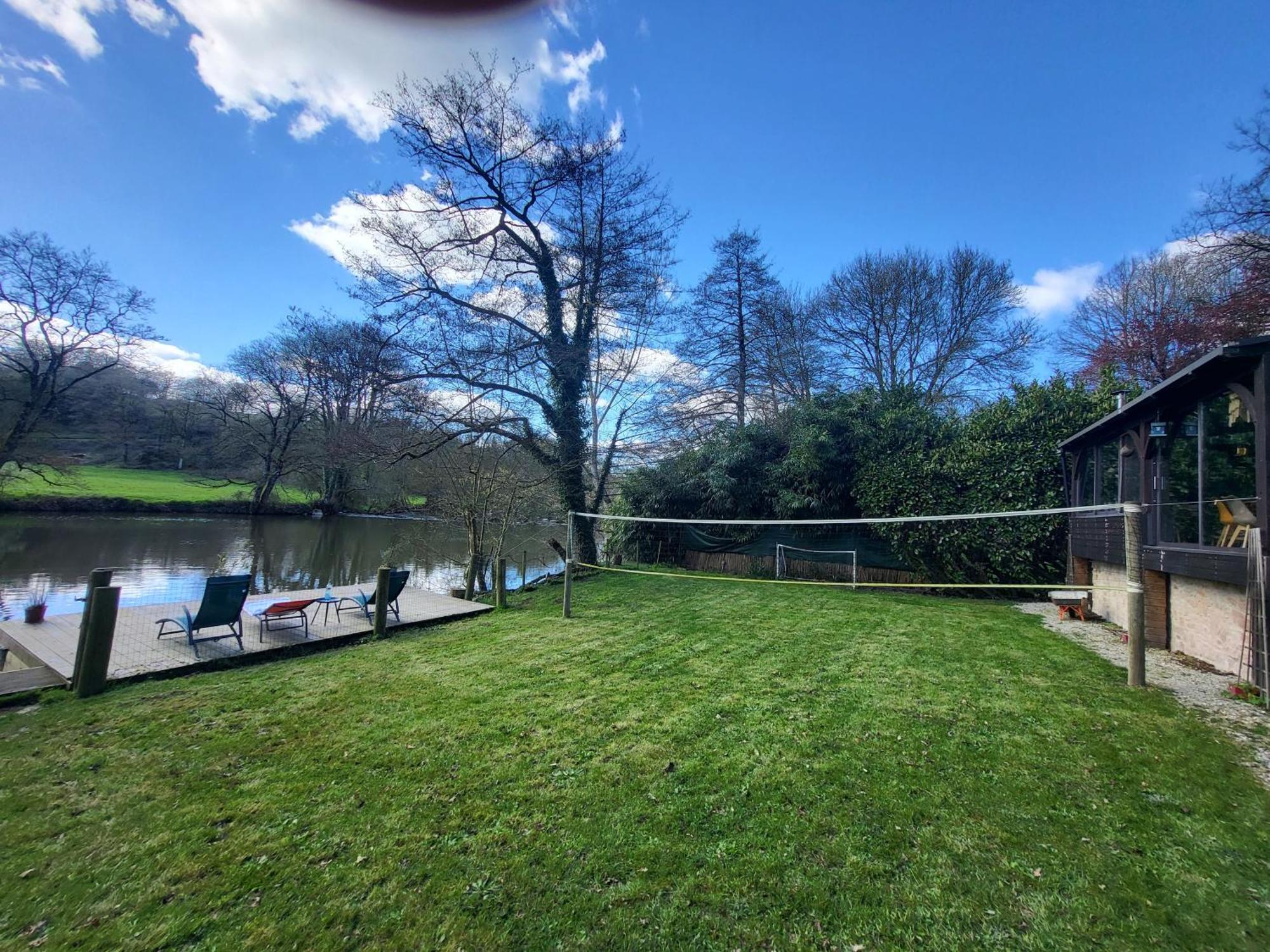 Chez Nirina Proche Puys Dufou Villa Mortagne-sur-Sevre Buitenkant foto
